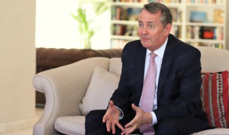 Sir Liam Fox elogia la pertinencia y la coherencia de la estrategia de Marruecos para el desarrollo de sus provincias del Sur